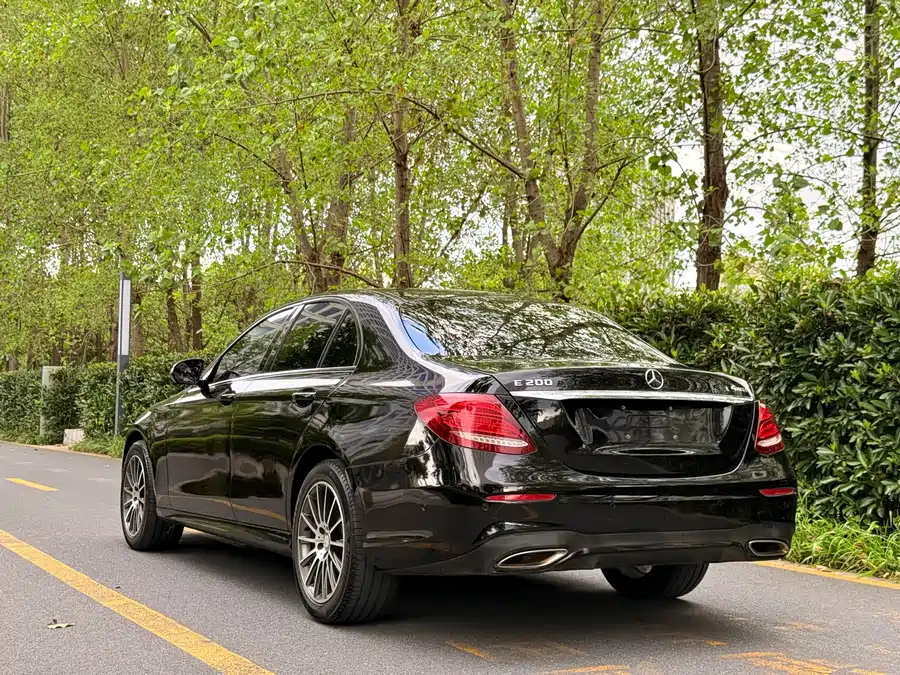 900x675_0_q87_c42_autohomecar__ChxpWGqNSnyAE6J8ABHlQ7UbVXw038.jpg.webp